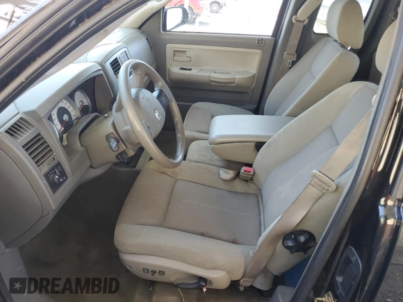 2006 Dodge Dakota SLT z VIN 1D7HE42N36S523634, wystawiony jako Copart lot #62717474 z przebiegiem 72 295 mil mil oraz Szkoda całkowita • Salvage title. Historia ofert i sprzedaży dostępna na DreamBid. Obrazek 7.