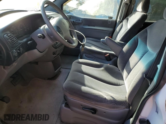 1996 Dodge Caravan SE z VIN 1B4GP45R8TB509090, wystawiony jako Copart lot #73795694 z przebiegiem Nie podano mil oraz Szkoda całkowita • Salvage title. Historia ofert i sprzedaży dostępna na DreamBid. Obrazek 7.