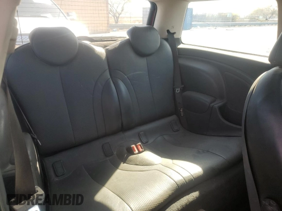2002 MINI Hardtop with VIN WMWRC33492TC36548, listed as a Copart auction lot 46743455 with 144,260 mi miles and Clean Title. Bid and sale history available at DreamBid. Image 10.