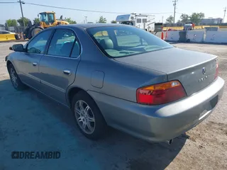 2000 Acura TL with VIN 19UUA5664YA046221, listed as a IAAI auction lot 42085196 with 146,489 mi miles. Bid and sale history available at carsss.com. Image 3.