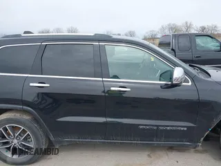 2018 Jeep Grand Cherokee Limited with VIN 1C4RJFBG8JC389892, listed as a IAAI auction lot 41824704 with 40,516 mi miles and . Bid and sale history available at DreamBid. Image 14.