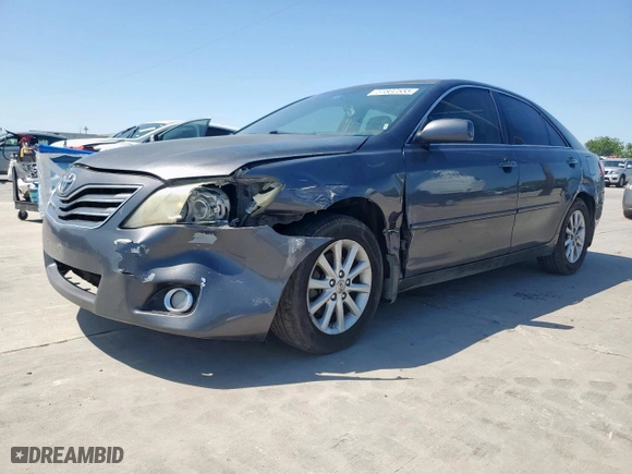 2011 Toyota Camry LE with VIN 4T1BK3EK8BU612825, listed as a Copart auction lot 51802555 with 586,835 mi miles and Salvage Title. Bid and sale history available at carsss.com. Image 1.