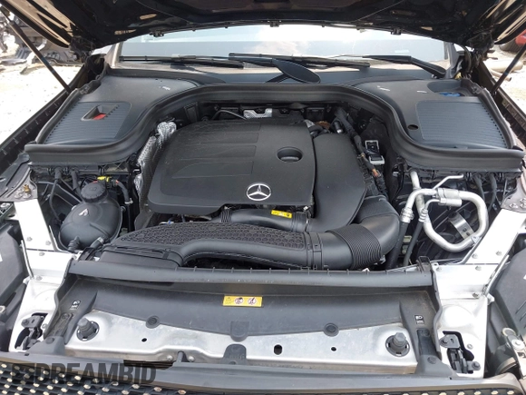2022 Mercedes-Benz GLC 300 z VIN W1N0G8DB8NV351408, wystawiony jako IAAI lot #42396472 z przebiegiem 61 766 mil mil oraz . Historia ofert i sprzedaży dostępna na DreamBid. Obrazek 10.