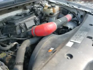 2005 Ford F-150 XLT z VIN 1FTPW12555FB20067, wystawiony jako IAAI lot #43246586 z przebiegiem 182 982 mil mil oraz . Historia ofert i sprzedaży dostępna na DreamBid. Obrazek 13.