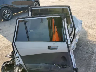 2023 Toyota Corolla Cross L z VIN 7MUAAAAG0PV064006, wystawiony jako Copart lot #57481625 z przebiegiem Nie podano mil oraz Nie do naprawy • Non repairable. Historia ofert i sprzedaży dostępna na DreamBid. Obrazek 10.