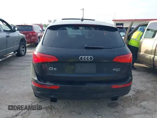 2014 Audi Q5 Premium Plus with VIN WA1LFAFP2EA094299, listed as a IAAI auction lot 41902914 with 131,422 mi miles. Bid and sale history available at carsss.com. Image 16.