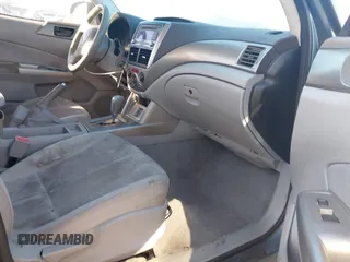 2010 Subaru Forester X с VIN JF2SH6BC0AH778735, выставлен на аукционе IAAI как лот 41825069 с пробегом 153 985 миль миль и . История ставок и продаж доступна на DreamBid. Изображение 5.