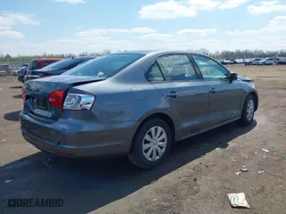 2014 Volkswagen Jetta Sedan S with VIN 3VW2K7AJ7EM422108, listed as a IAAI auction lot 41924347 with 76,584 mi miles. Bid and sale history available at carsss.com. Image 4.