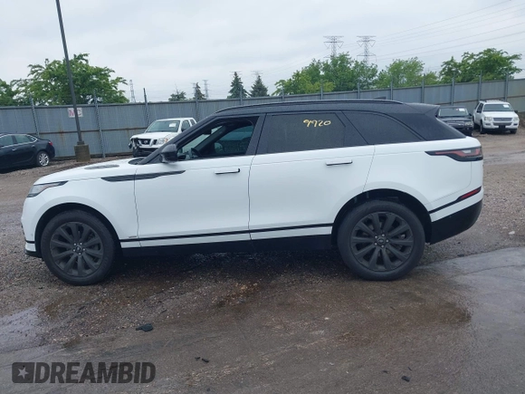 2018 Land Rover Range Rover Velar R-Dynamic SE с VIN SALYL2RX8JA731642, выставлен на аукционе IAAI как лот 42309920 с пробегом 93 749 миль миль и . История ставок и продаж доступна на DreamBid. Изображение 14.