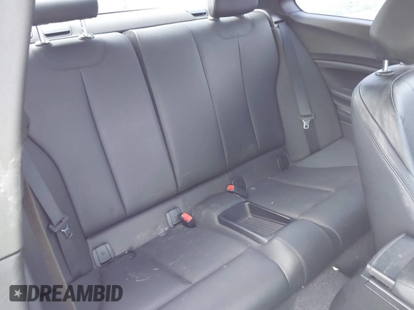 2014 BMW 2 Series M235i with VIN WBA1J7C50EVW84072, listed as a IAAI auction lot 41917841 with 102,745 mi miles and . Bid and sale history available at carsss.com. Image 8.