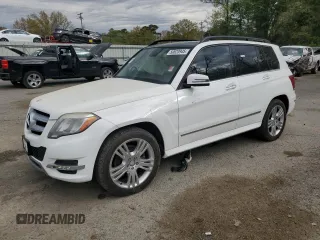 2015 Mercedes-Benz GLK with VIN WDCGG8JB2FG427344, listed as a Copart auction lot 50623945 with 117,351 mi miles and Salvage Title. Bid and sale history available at carsss.com. Image 1.