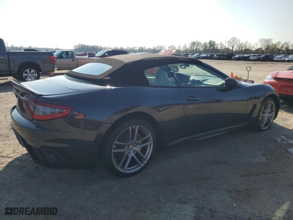 2017 Maserati GranTurismo Convertible Sport with VIN ZAM45VMA1H0227031, listed as a Copart auction lot 87000564 with 3,911 mi miles and Salvage Title. Bid and sale history available at carsss.com. Image 3.