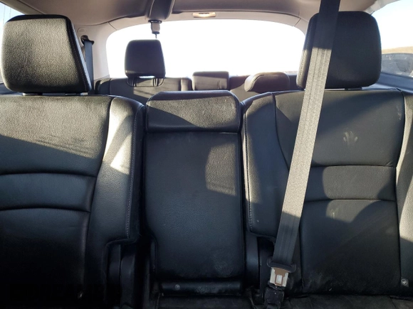 2017 Honda Pilot EX-L with VIN 5FNYF6H53HB047086, listed as a Copart auction lot 46615165 with 114,663 mi miles and Salvage Title. Bid and sale history available at DreamBid. Image 10.