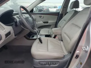 2009 Hyundai Azera GLS with VIN KMHFC46D19A360786, listed as a Copart auction lot 63695005 with 102,733 mi miles and Clean title. Bid and sale history available at DreamBid. Image 7.