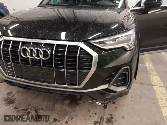 2021 Audi Q3 S line Premium Plus with VIN WA1EECF37M1071376, listed as a IAAI auction lot 41594102 with 22,564 mi miles. Bid and sale history available at carsss.com. Image 17.