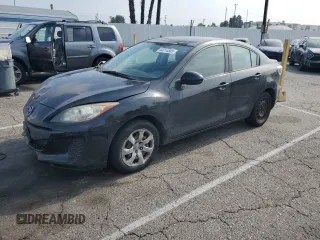 2013 Mazda 3 i SV with VIN JM1BL1TG7D1821837, listed as a Copart auction lot 64014885 with 105,856 mi miles and Salvage title. Bid and sale history available at DreamBid. Image 1.