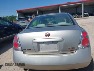 2005 Nissan Altima 3.5 SE with VIN 1N4BL11D95N905862, listed as a IAAI auction lot 41968915 with 191,646 mi miles. Bid and sale history available at carsss.com. Image 16.