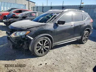 2020 Nissan Rogue SL z VIN 5N1AT2MT8LC701475, wystawiony jako Copart lot #88970585 z przebiegiem 63 129 mil mil oraz Nie do naprawy • Non repairable. Historia ofert i sprzedaży dostępna na DreamBid. Obrazek 1.
