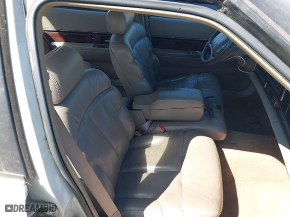 1997 Buick LeSabre Limited with VIN 1G4HR52K1VH485452, listed as a IAAI auction lot 41807655 with 150,064 mi miles. Bid and sale history available at carsss.com. Image 5.