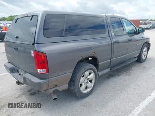 2002 Dodge 1500 z VIN 1D7HA18N12J234527, wystawiony jako IAAI lot #42144988 z przebiegiem 232 936 mil mil oraz . Historia ofert i sprzedaży dostępna na DreamBid. Obrazek 4.