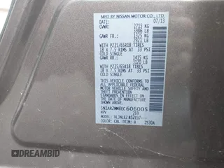 2014 Nissan Pathfinder SL with VIN 5N1AR2MM8EC606005, listed as a IAAI auction lot 42199339 with 152,537 mi miles. Bid and sale history available at carsss.com. Image 9.