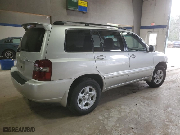2007 Toyota Highlander with VIN JTEHD21A170045822, listed as a Copart auction lot 43778445 with 111,156 mi miles and Salvage Title. Bid and sale history available at carsss.com. Image 3.