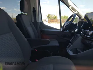 2024 Ford Transit Passenger XL with VIN 1FBAX2X88RKA16346, listed as a IAAI auction lot 42478903 with 21,423 mi miles and . Bid and sale history available at DreamBid. Image 5.