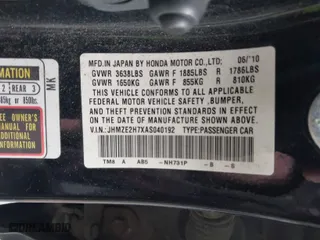 2010 Honda Insight EX with VIN JHMZE2H7XAS040192, listed as a IAAI auction lot 41926116 with 384,045 mi miles. Bid and sale history available at carsss.com. Image 9.