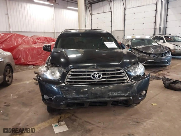 2009 Toyota Highlander Sport with VIN JTEES43A292147672, listed as a IAAI auction lot 41616411 with 148,002 mi miles. Bid and sale history available at carsss.com. Image 12.