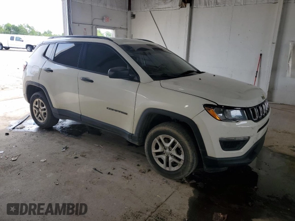 2018 Jeep Compass Sport с VIN 3C4NJDAB8JT239519, выставлен на аукционе Copart как лот 57216835 с пробегом 136 787 миль миль и Списание • Salvage title. История ставок и продаж доступна на DreamBid. Изображение 4.