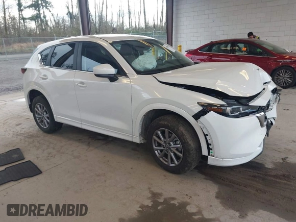 2024 Mazda CX-5 2.5 S Preferred Package with VIN JM3KFBCL4R0472201, listed as a IAAI auction lot 41895917 with 9,245 mi miles. Bid and sale history available at carsss.com. Image 1.