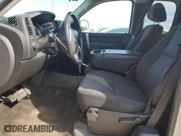 2010 Chevrolet Silverado 1500 LT with VIN 1GCSCSEA8AZ123006, listed as a Copart auction lot 67343274 with 114,877 mi miles and Salvage Title. Bid and sale history available at DreamBid. Image 7.