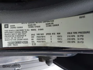 2006 Chevrolet Colorado LT w/3LT with VIN 1GCDS136968142830, listed as a IAAI auction lot 41711509 with 88,587 mi miles. Bid and sale history available at carsss.com. Image 9.
