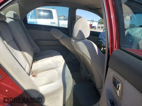 2007 Kia Spectra EX z VIN KNAFE121275436205, wystawiony jako Copart lot #57680055 z przebiegiem 141 670 mil mil oraz Szkoda całkowita • Salvage title. Historia ofert i sprzedaży dostępna na DreamBid. Obrazek 10.