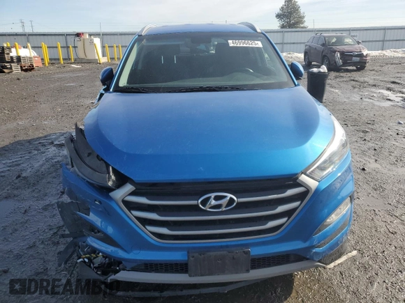 2018 Hyundai Tucson Sport z VIN KM8J3CAL4JU781052, wystawiony jako Copart lot #46996625 z przebiegiem 63 479 mil mil oraz Szkoda całkowita • Salvage title. Historia ofert i sprzedaży dostępna na DreamBid. Obrazek 5.