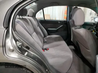 2005 Honda Civic LX z VIN JHMES16535S003882, wystawiony jako Copart lot #55854725 z przebiegiem 245 588 mil mil oraz Nie do naprawy • Non repairable. Historia ofert i sprzedaży dostępna na DreamBid. Obrazek 10.