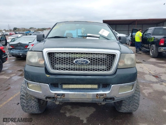 2004 Ford F-150 XLT with VIN 1FTPW14544KC01158, listed as a IAAI auction lot 41134127 with 1 mi miles. Bid and sale history available at carsss.com. Image 11.