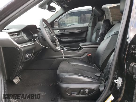 2023 Jeep Grand Cherokee Altitude z VIN 1C4RJKAG5P8806097, wystawiony jako Copart lot #51516785 z przebiegiem 25 245 mil mil oraz Szkoda całkowita • Salvage title. Historia ofert i sprzedaży dostępna na DreamBid. Obrazek 7.