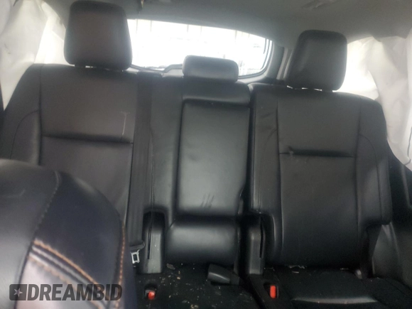 2018 Toyota Highlander SE z VIN 5TDKZRFH2JS548614, wystawiony jako Copart lot #45103245 z przebiegiem Nie podano mil oraz Szkoda całkowita • Salvage title. Historia ofert i sprzedaży dostępna na DreamBid. Obrazek 10.
