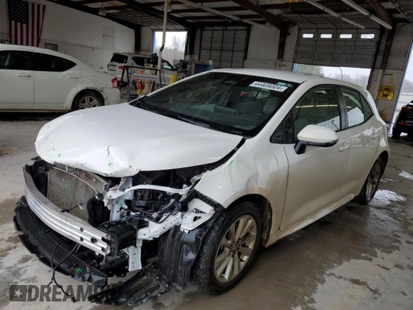 2023 Toyota Corolla Hatchback SE with VIN JTND4MBE2P3200517, listed as a Copart auction lot 44409004 with 41,445 mi miles. Bid and sale history available at carsss.com. Image 1.