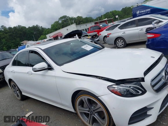 2017 Mercedes-Benz E 300 Luxury с VIN WDDZF4KB5HA280599, выставлен на аукционе IAAI как лот 42520875 с пробегом 41 026 миль миль и . История ставок и продаж доступна на DreamBid. Изображение 13.