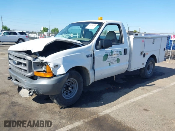 2000 Ford F-350 XL with VIN 1FTSF30L8YEB14930, listed as a IAAI auction lot 42290265 with 112,402 mi miles and . Bid and sale history available at DreamBid. Image 17.