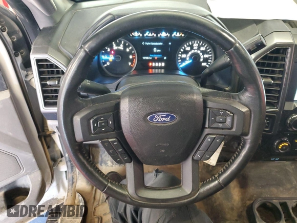 2018 Ford F-150 XL with VIN 1FTEW1EG1JFB41626, listed as a IAAI auction lot 42679343 with 157,482 mi miles and . Bid and sale history available at DreamBid. Image 4.