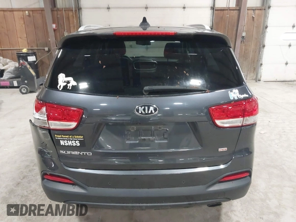 2016 Kia Sorento LX with VIN 5XYPGDA39GG170291, listed as a IAAI auction lot 42045883 with 136,848 mi miles. Bid and sale history available at carsss.com. Image 16.