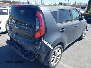 2016 Kia Soul + z VIN KNDJP3A54G7326607, wystawiony jako IAAI lot #39560246 z przebiegiem 122 430 mil mil oraz . Historia ofert i sprzedaży dostępna na DreamBid. Obrazek 4.