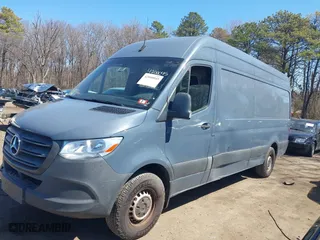 2019 Mercedes-Benz Sprinter Cargo Van with VIN WD4PF1CDXKP148268, listed as a IAAI auction lot 42000045 with 85,106 mi miles. Bid and sale history available at carsss.com. Image 14.