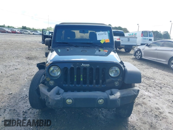 2017 Jeep Wrangler Unlimited Sport with VIN 1C4BJWDG6HL555402, listed as a IAAI auction lot 42255790 with 113,118 mi miles and . Bid and sale history available at DreamBid. Image 13.