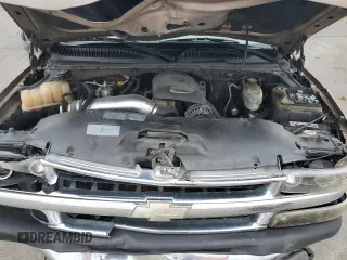2004 Chevrolet Tahoe LS with VIN 1GNEC13V94R132662, listed as a Copart auction lot 72216484 with 297,303 mi miles and Salvage Title. Bid and sale history available at carsss.com. Image 12.