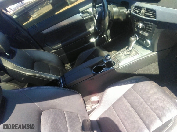2013 Mercedes-Benz C-Class C 250 with VIN WDDGJ4HB9DG070141, listed as a IAAI auction lot 41865933 with 162,298 mi miles. Bid and sale history available at carsss.com. Image 5.