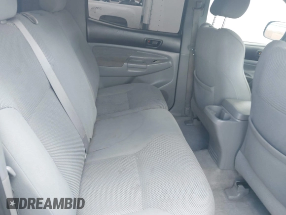 2007 Toyota Tacoma PreRunner z VIN 5TEJU62N17Z386619, wystawiony jako IAAI lot #41476639 z przebiegiem 232 440 mil mil oraz . Historia ofert i sprzedaży dostępna na DreamBid. Obrazek 8.